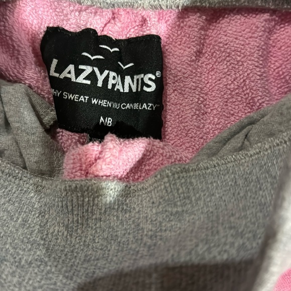 LAZYPANTS - Picture 2 of 3